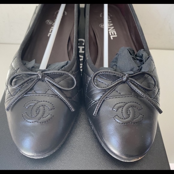 ❌SOLD❌Chanel Ballet Flats Size 39 - Picture 2 of 9